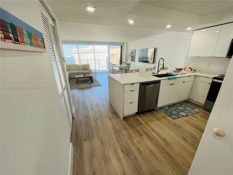 Costa Bella #1414 image #20