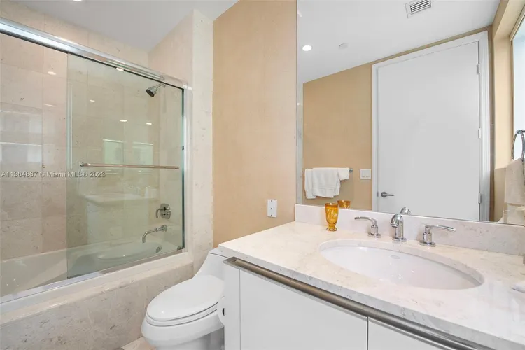 Turnberry Ocean Colony #2104 image #30