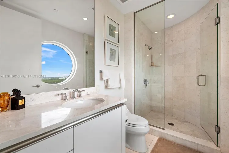 Turnberry Ocean Colony #2104 image #35