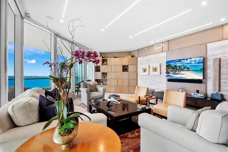 Turnberry Ocean Colony #2104 image #8