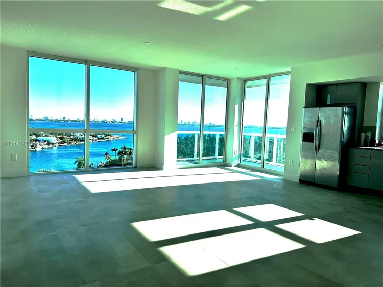 360 Condo #1413 image #17