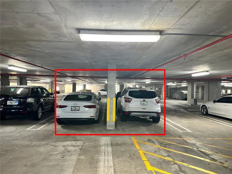 360 Condo #1413 image #21