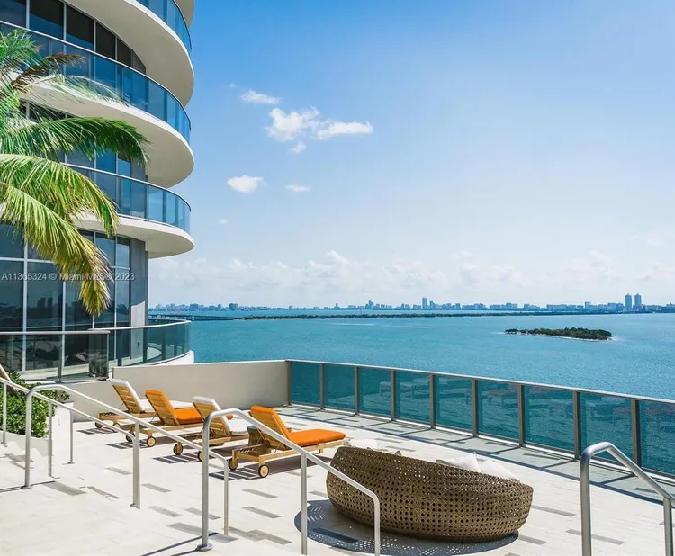 Aria on the Bay #1705 image #11