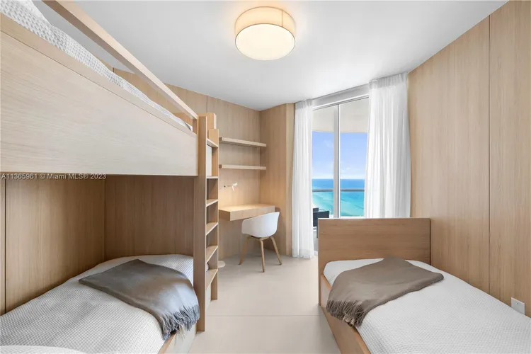 Millennium #3102 image #23