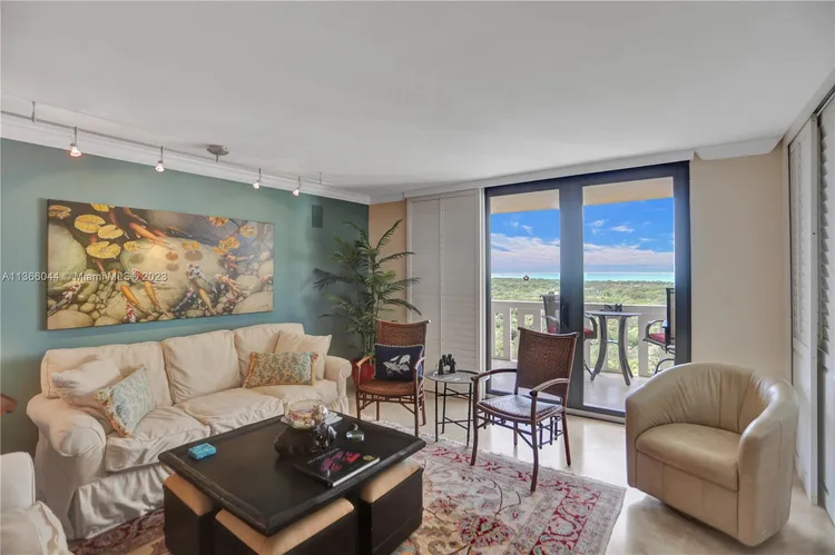 Towers of Key Biscayne #B1104 image #10