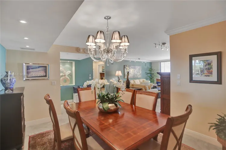 Towers of Key Biscayne #B1104 image #12