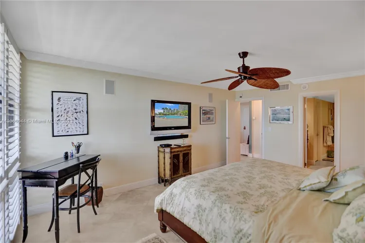 Towers of Key Biscayne #B1104 image #15