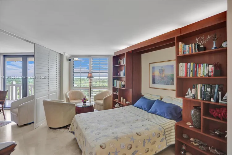 Towers of Key Biscayne #B1104 image #20