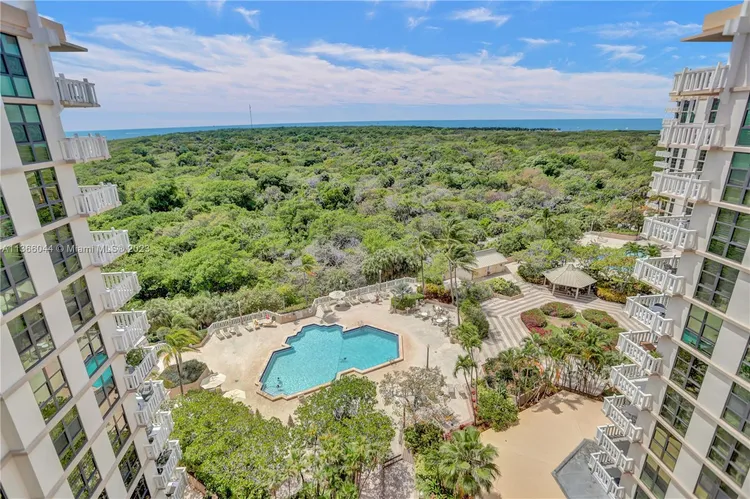 Towers of Key Biscayne #B1104 image #25