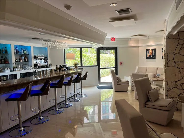 Towers of Key Biscayne #B1104 image #30