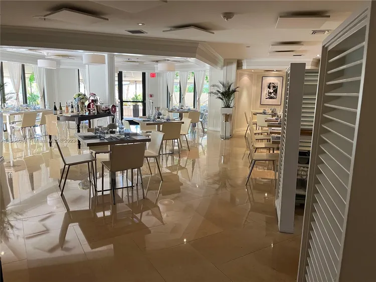 Towers of Key Biscayne #B1104 image #31