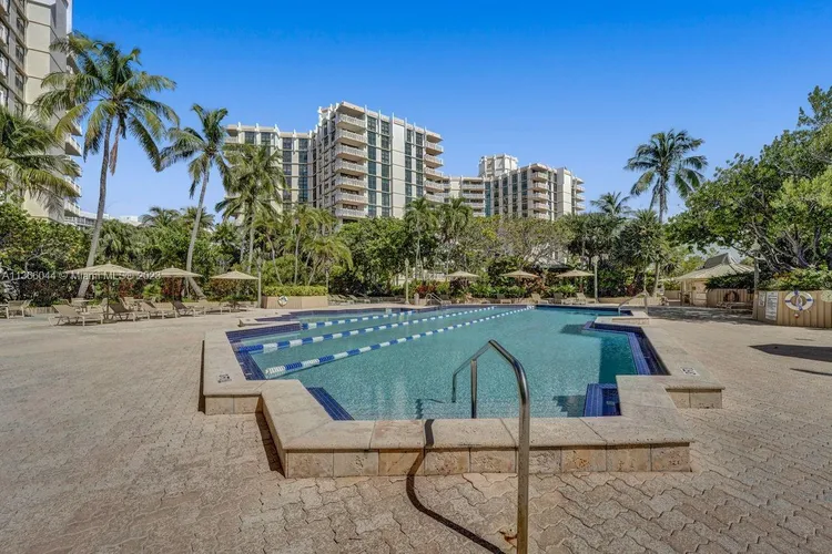 Towers of Key Biscayne #B1104 image #34