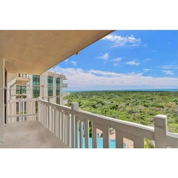 Towers of Key Biscayne #B1104 image #39