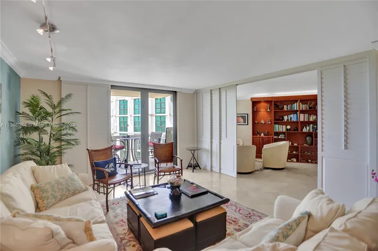 Towers of Key Biscayne #B1104 image #9