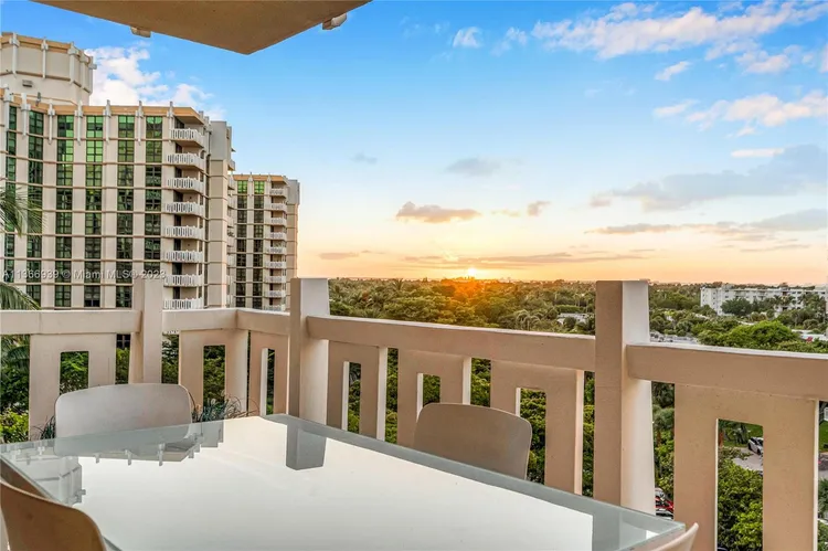 Towers of Key Biscayne #A607 image #30