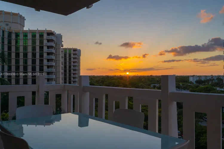 Towers of Key Biscayne #A607 image #31