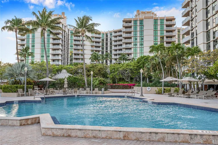 Towers of Key Biscayne #A607 image #37