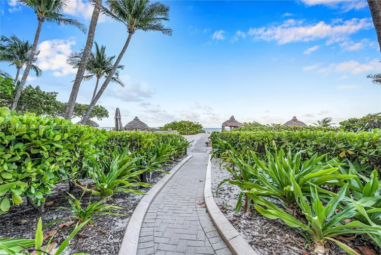 Towers of Key Biscayne #A607 image #43