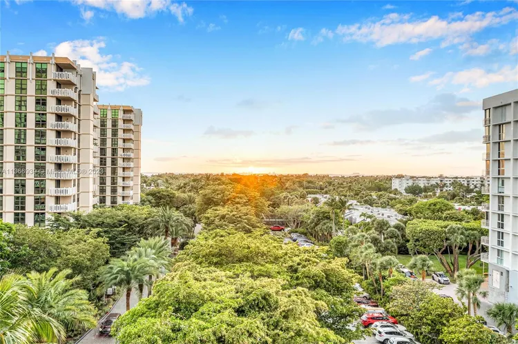 Towers of Key Biscayne #A607 image #44