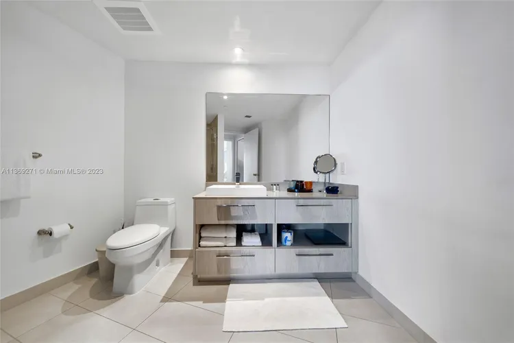 Hyde Resorts & Residences #1410 image #18