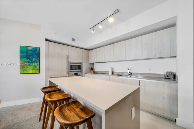 Hyde Resorts & Residences #1410 image #8