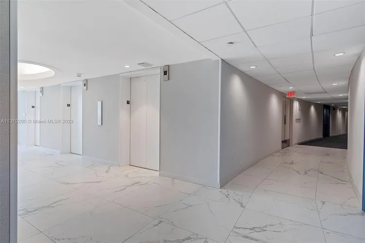 Belle Plaza #801 image #14