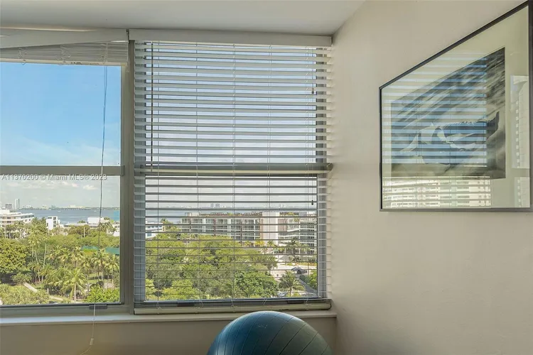 Belle Plaza #801 image #21