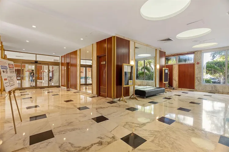 Belle Plaza #801 image #34