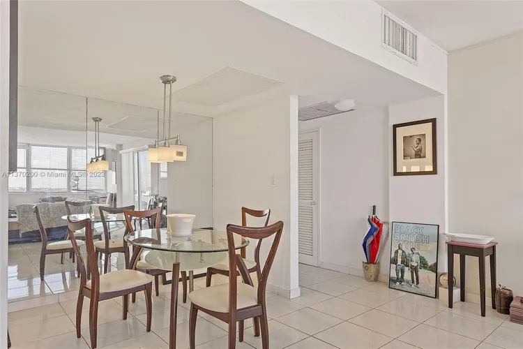 Belle Plaza #801 image #7