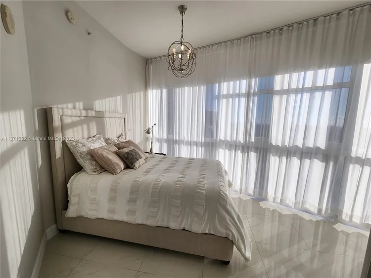 Trump Royale #4101A image #15