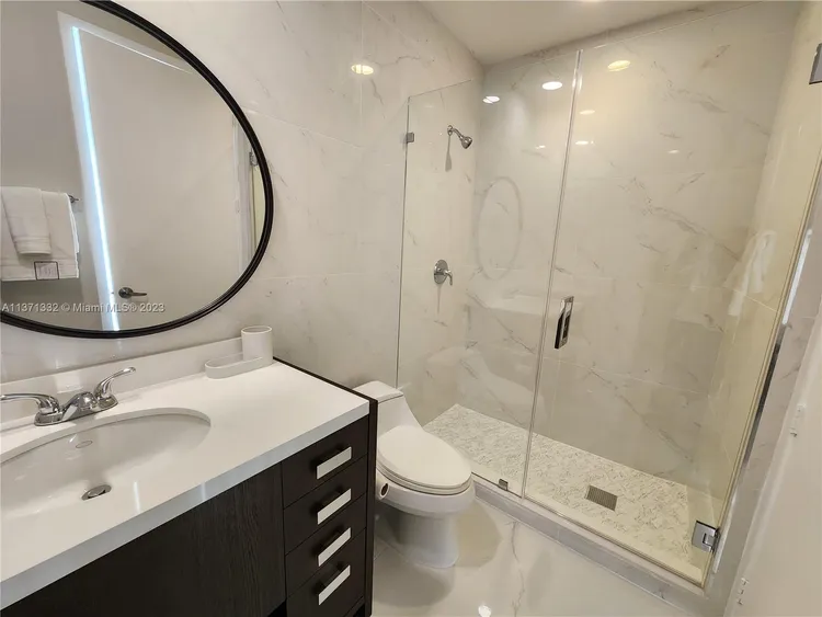 Trump Royale #4101A image #16