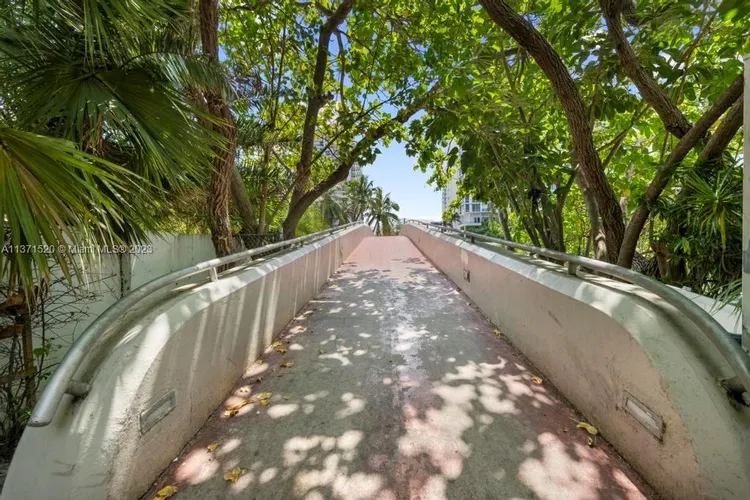 Helen Mar #1D image #27