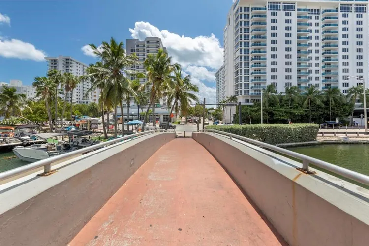 Helen Mar #1D image #28