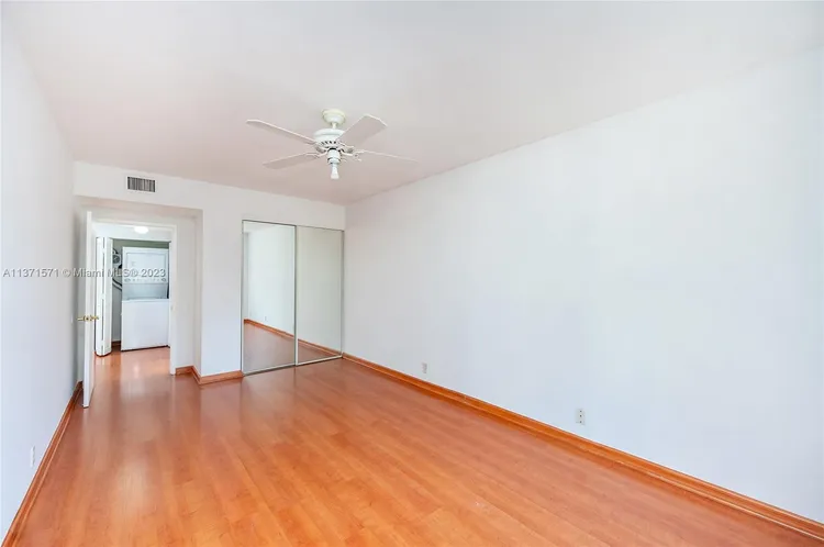 Key Colony IV Botanica #303 image #15