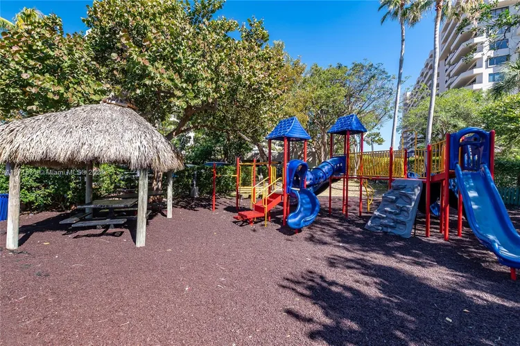 Key Colony IV Botanica #303 image #24