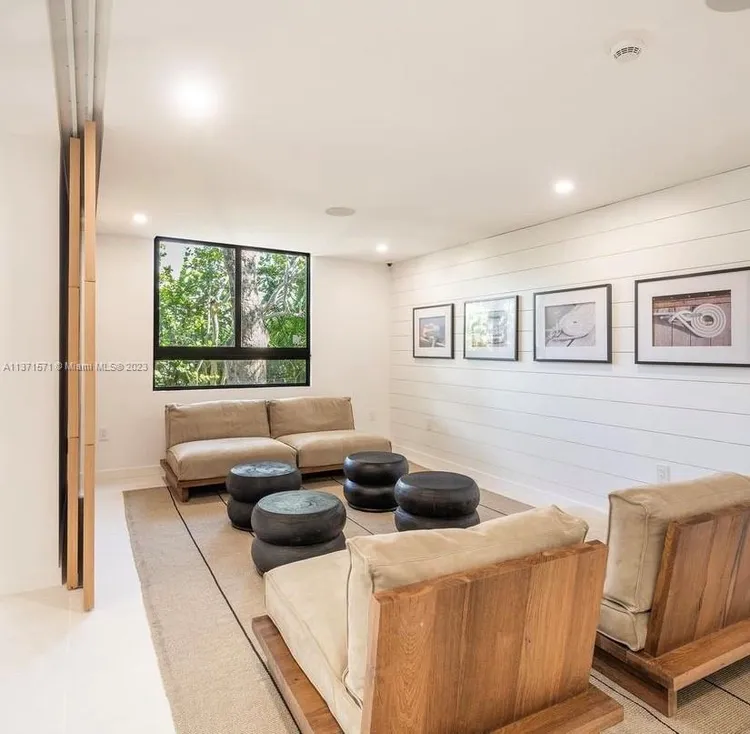 Key Colony IV Botanica #303 image #30