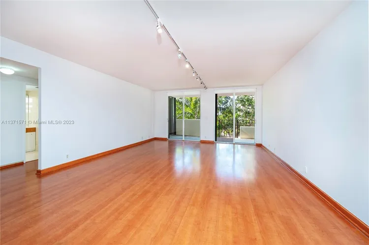 Key Colony IV Botanica #303 image #8