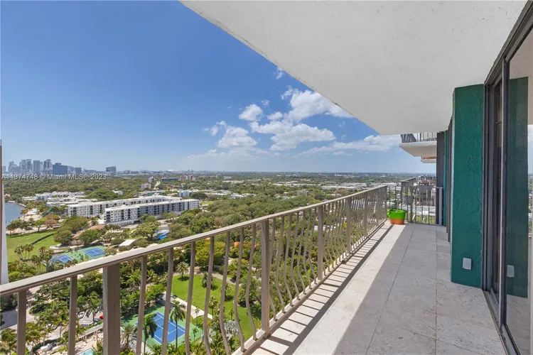 Palm Bay Yacht Club #2505 image #17