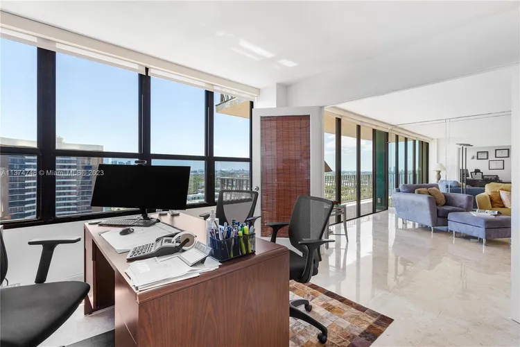 Palm Bay Yacht Club #2505 image #9