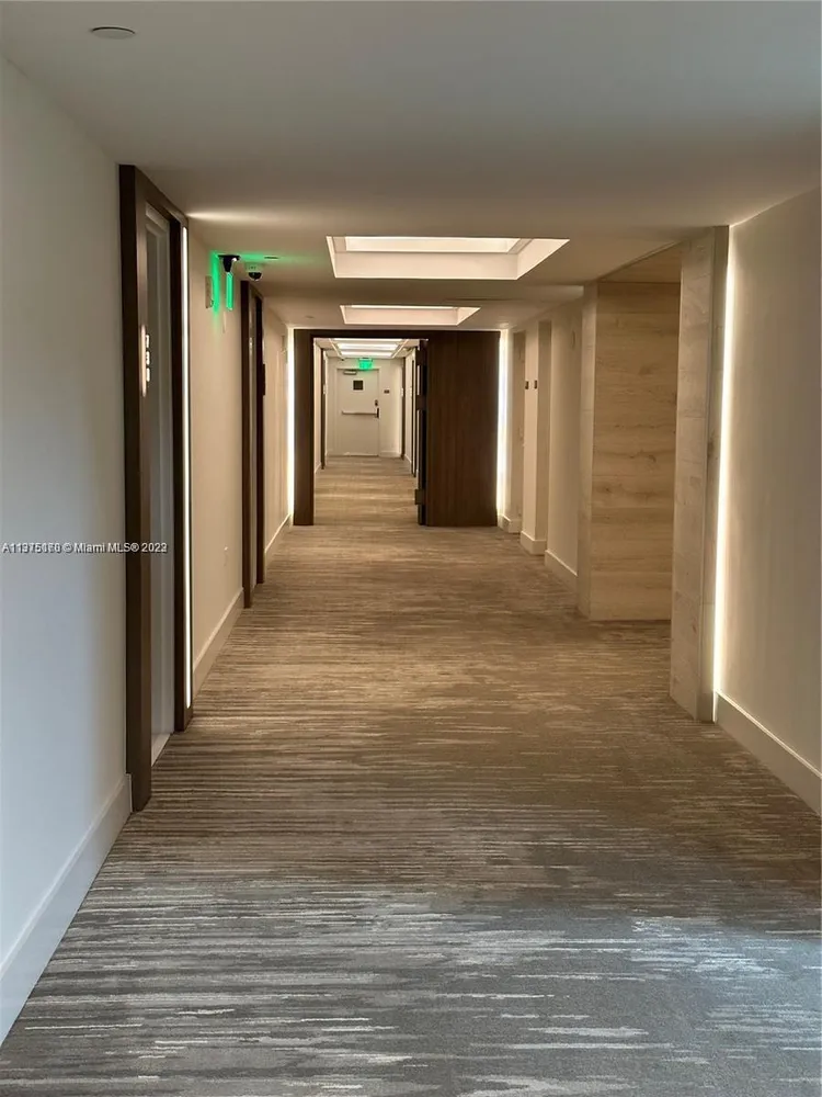 Roney Palace #630 image #11