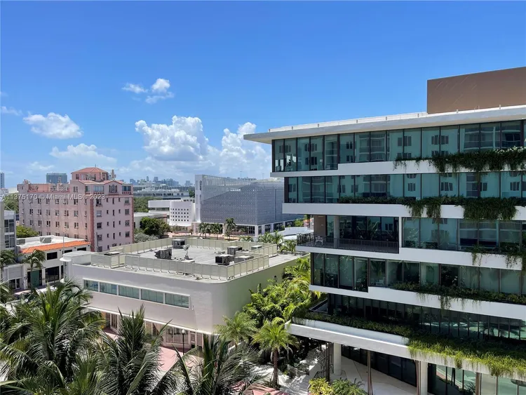 Roney Palace #630 image #18