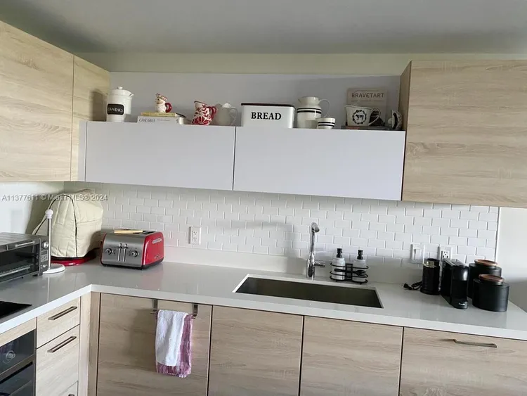 The Harbour #318 image #79