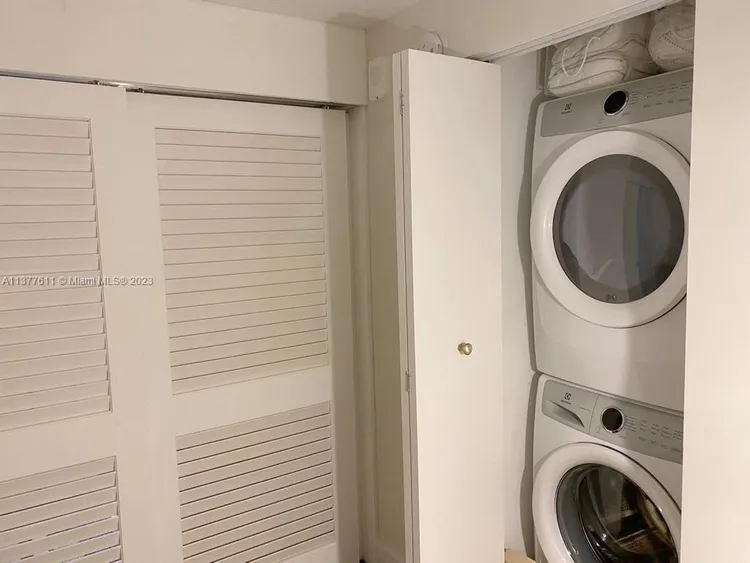 The Harbour #318 image #81