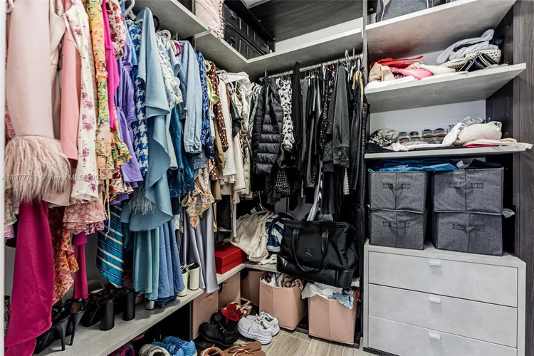 SLS Lux Brickell #1407 image #17