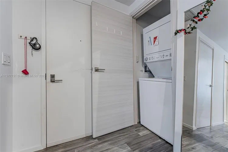 SLS Lux Brickell #1407 image #28