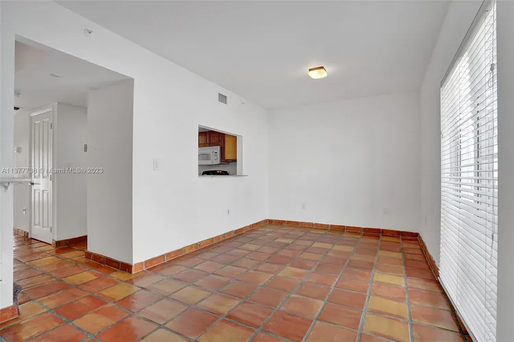 Villas at South Beach #105 image #11