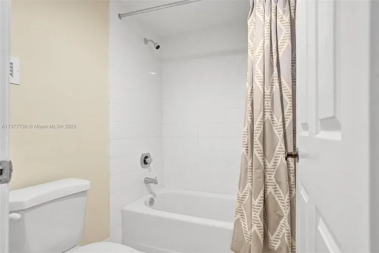Villas at South Beach #105 image #29