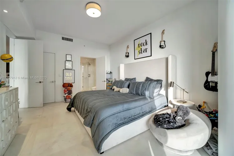 Marea #302 image #20