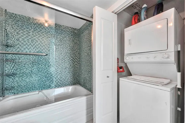 Neo Vertika #PHI12 image #9