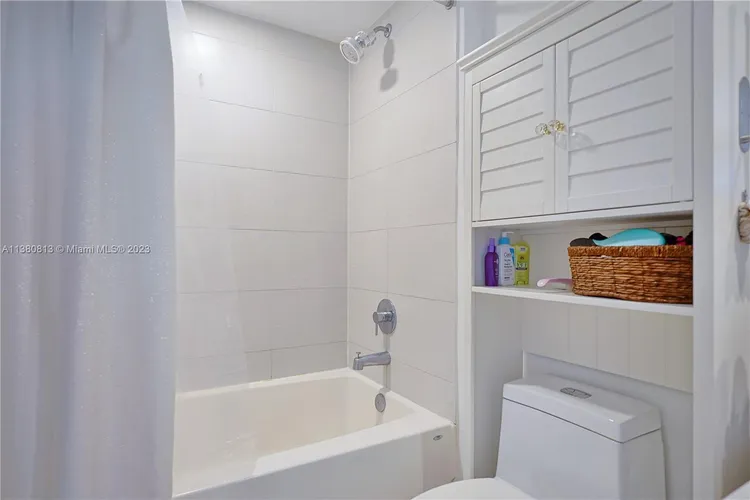 Baltus House #512 image #11